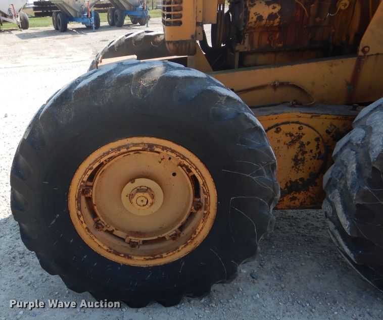 image for item DH6127 1962 Galion 104 rigid frame motor grader