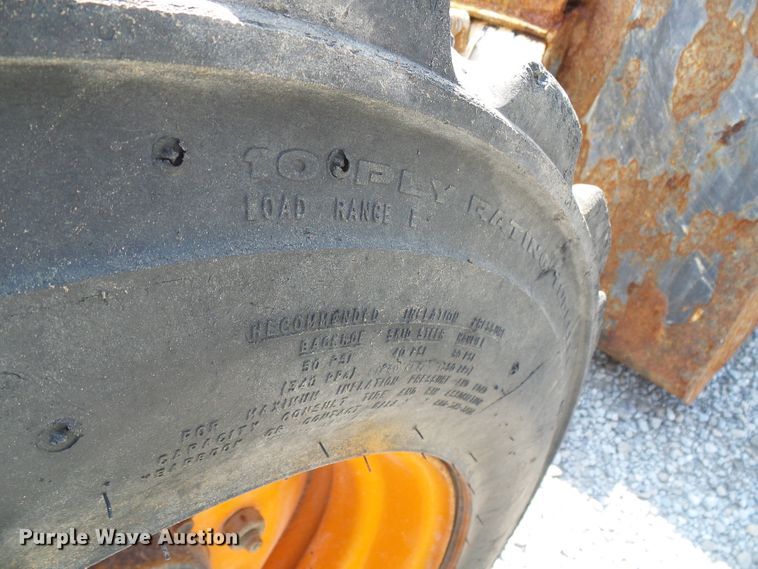 image for item DI0623 2004 Bobcat S250 skid steer