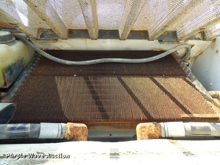 image for item DI0623 2004 Bobcat S250 skid steer