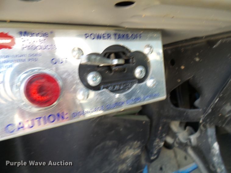 image for item DI0656 2004 Freightliner FL70 crane truck