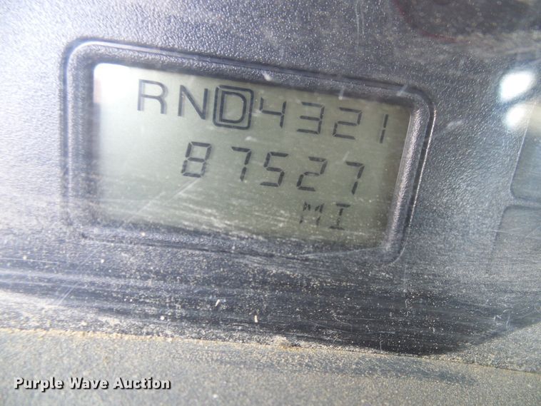 image for item DI0658 2007 International 7400 digger derrick truck