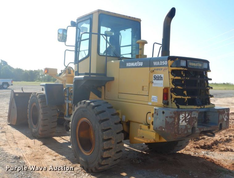image for item DI2315 2001 Komatsu WA250-3MC wheel loader