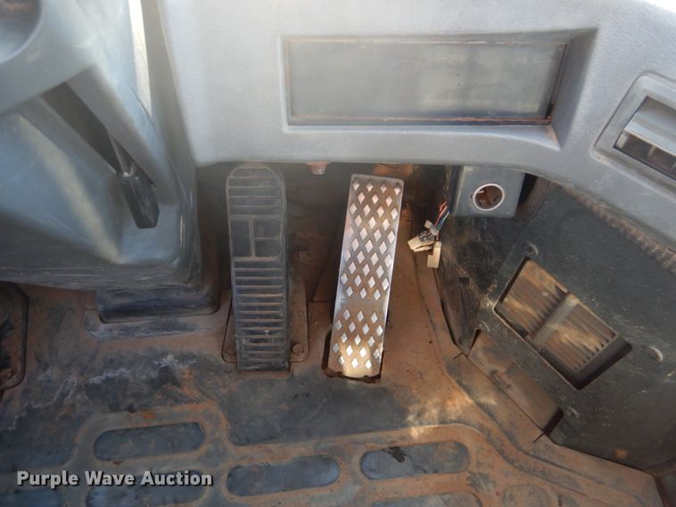 image for item DI2315 2001 Komatsu WA250-3MC wheel loader