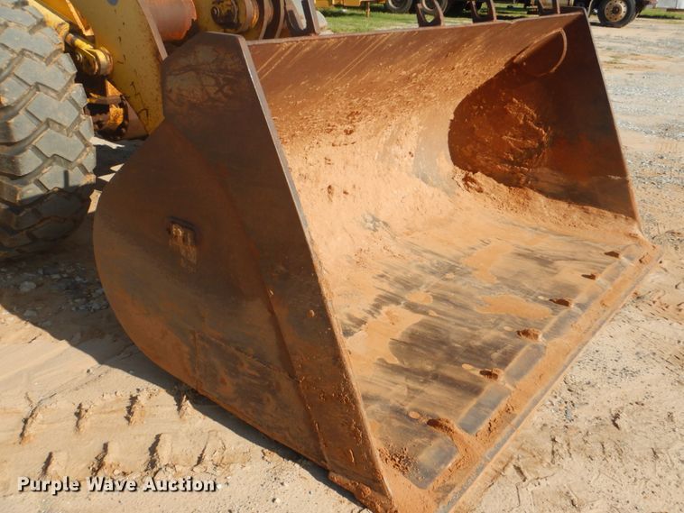 image for item DI2315 2001 Komatsu WA250-3MC wheel loader