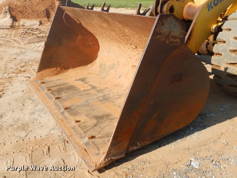 image for item DI2315 2001 Komatsu WA250-3MC wheel loader