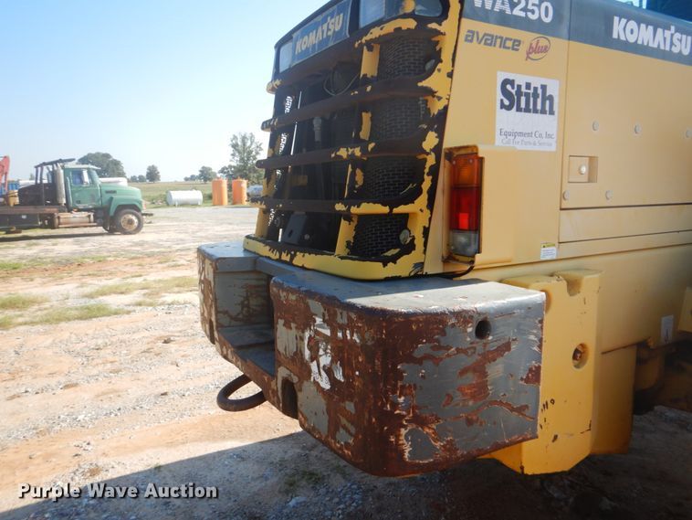image for item DI2315 2001 Komatsu WA250-3MC wheel loader