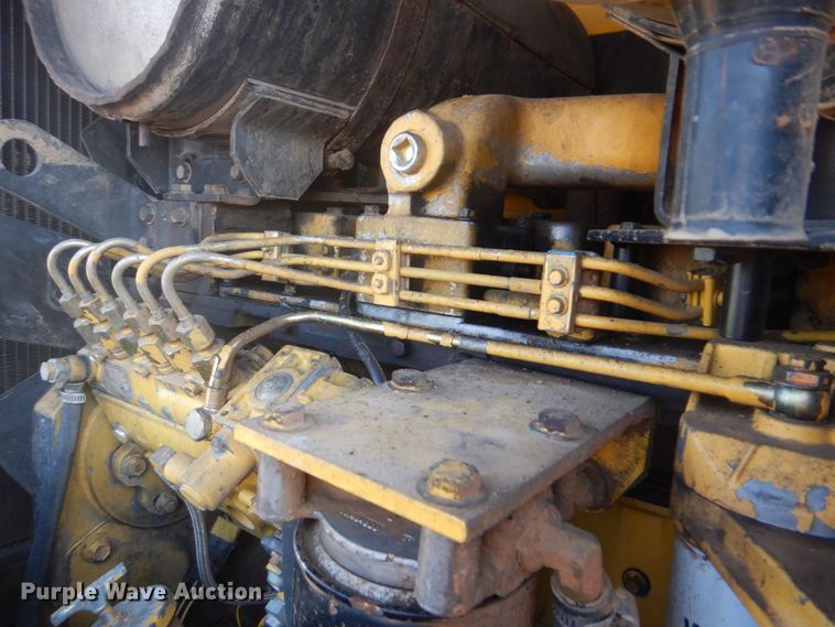 image for item DI2315 2001 Komatsu WA250-3MC wheel loader