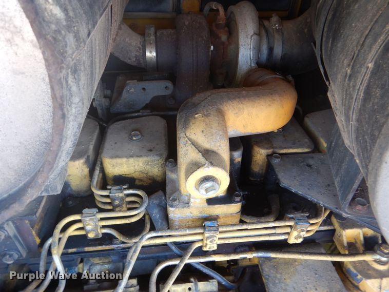 image for item DI2315 2001 Komatsu WA250-3MC wheel loader