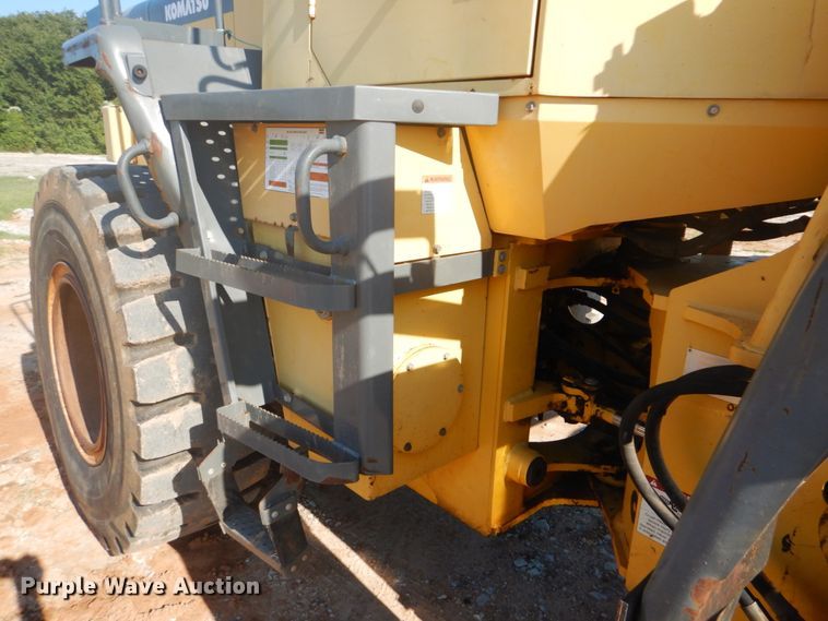 image for item DI2315 2001 Komatsu WA250-3MC wheel loader