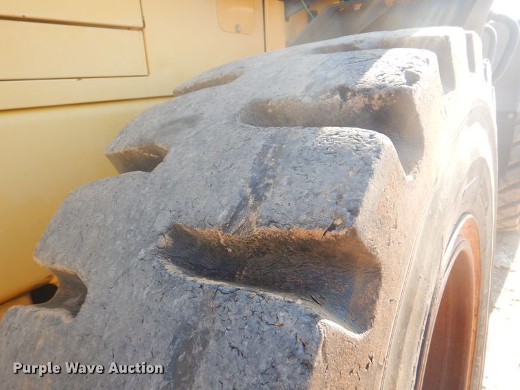 image for item DI2315 2001 Komatsu WA250-3MC wheel loader