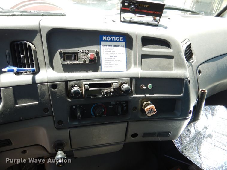 image for item EK9056 1997 Ford L8501 sewer rodder truck