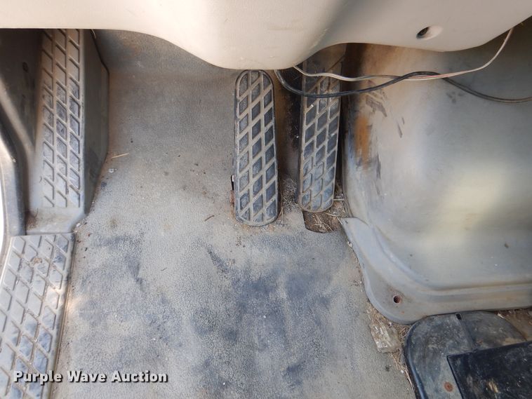 image for item EK9056 1997 Ford L8501 sewer rodder truck