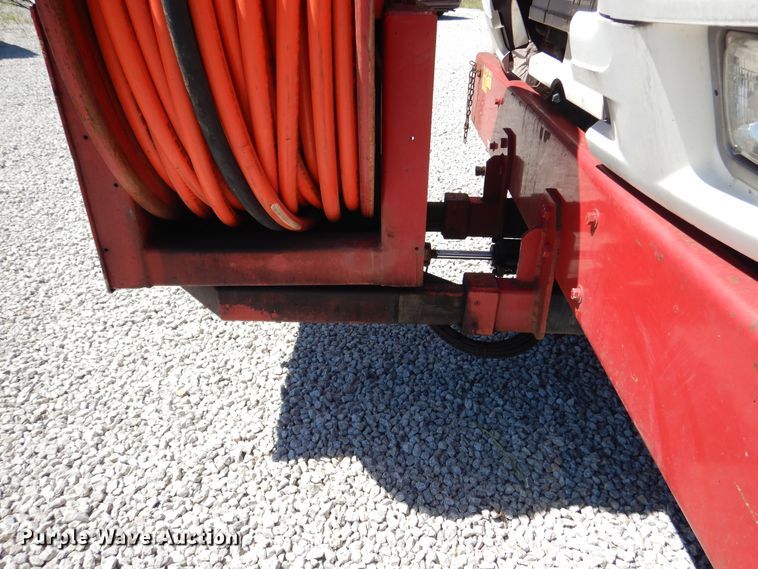 image for item EK9056 1997 Ford L8501 sewer rodder truck