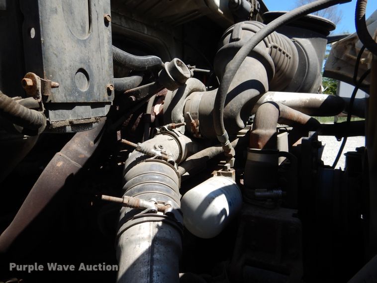 image for item EK9056 1997 Ford L8501 sewer rodder truck