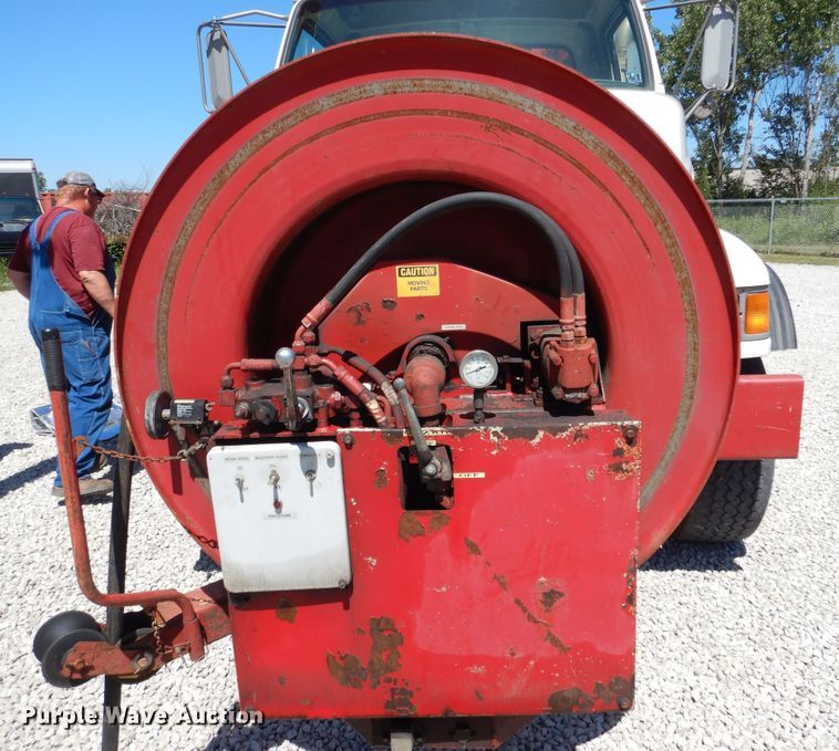 image for item EK9056 1997 Ford L8501 sewer rodder truck