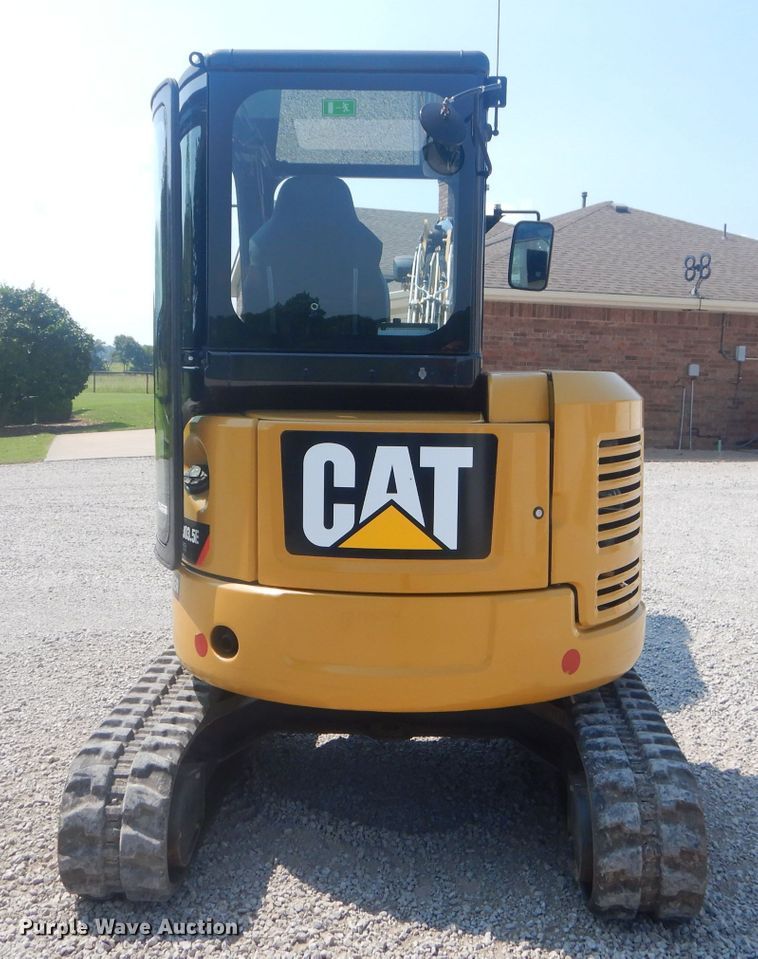 image for item FC9915 2014 Caterpillar 303.5E mini excavator