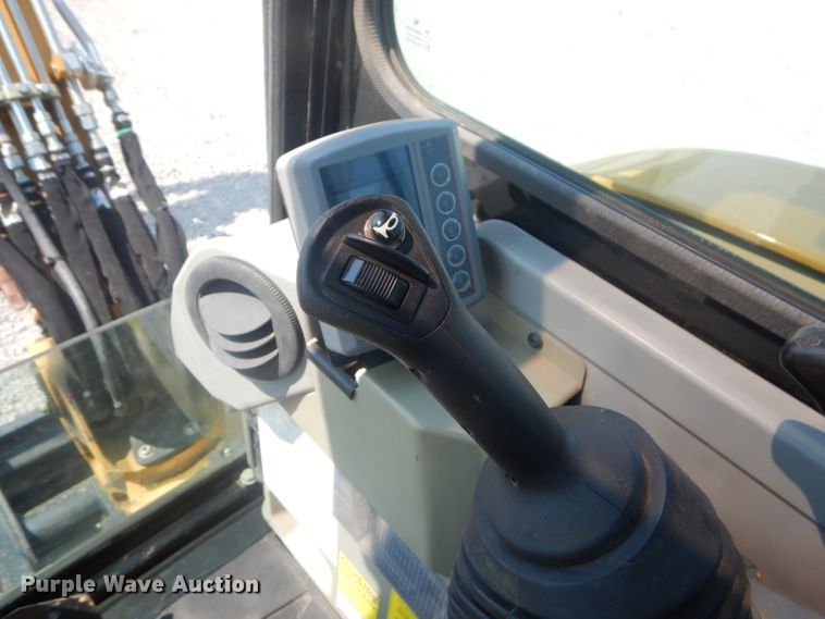 image for item FC9915 2014 Caterpillar 303.5E mini excavator