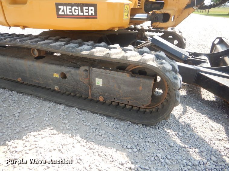image for item FC9915 2014 Caterpillar 303.5E mini excavator