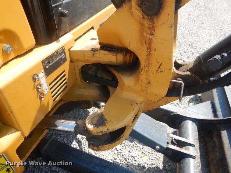 image for item FC9915 2014 Caterpillar 303.5E mini excavator