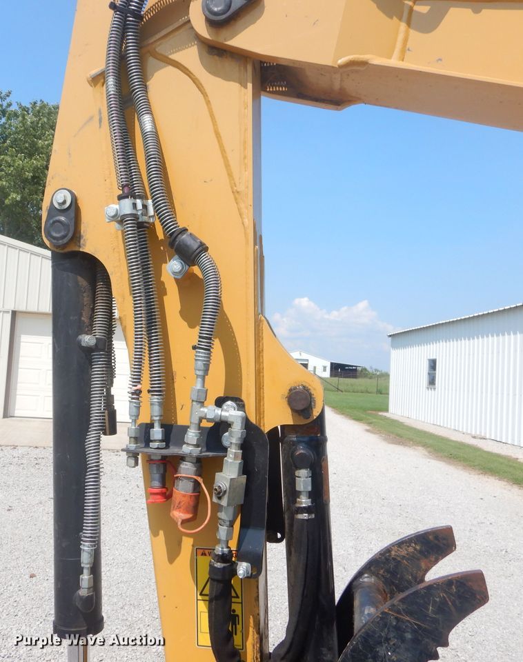 image for item FC9915 2014 Caterpillar 303.5E mini excavator