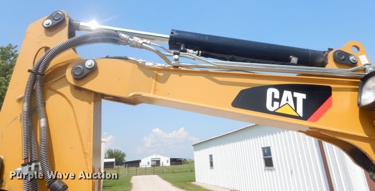 image for item FC9915 2014 Caterpillar 303.5E mini excavator