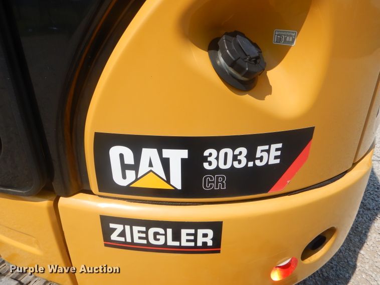 image for item FC9915 2014 Caterpillar 303.5E mini excavator