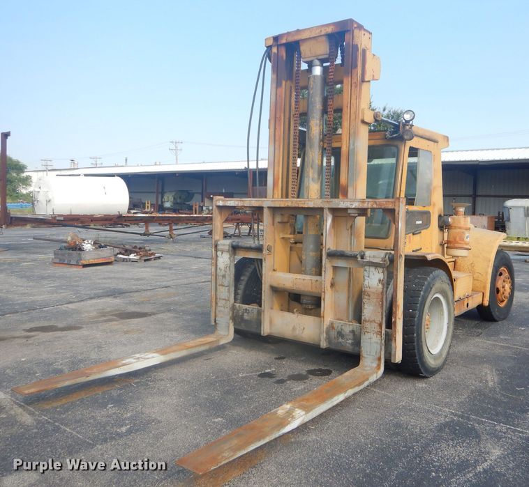 image for item FC9920 Hyster Challenger 225 forklift