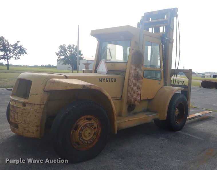 image for item FC9920 Hyster Challenger 225 forklift