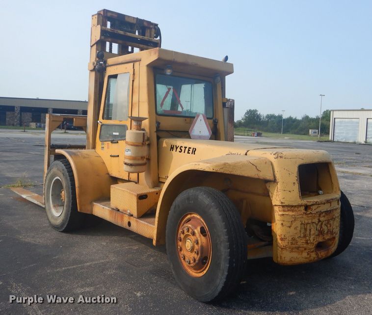 image for item FC9920 Hyster Challenger 225 forklift