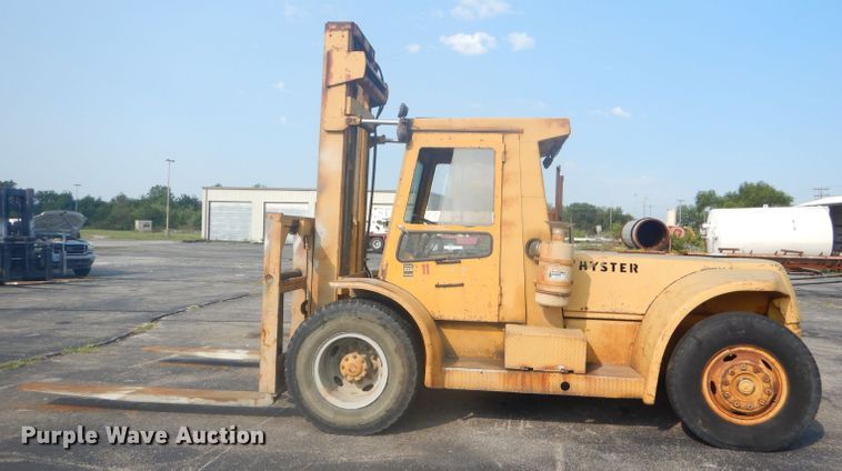 image for item FC9920 Hyster Challenger 225 forklift