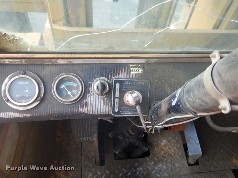 image for item FC9920 Hyster Challenger 225 forklift