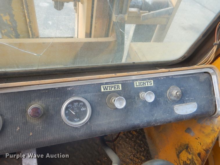 image for item FC9920 Hyster Challenger 225 forklift