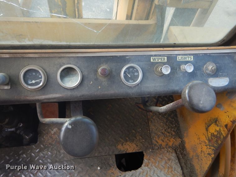 image for item FC9920 Hyster Challenger 225 forklift