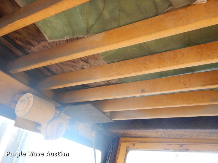 image for item FC9920 Hyster Challenger 225 forklift