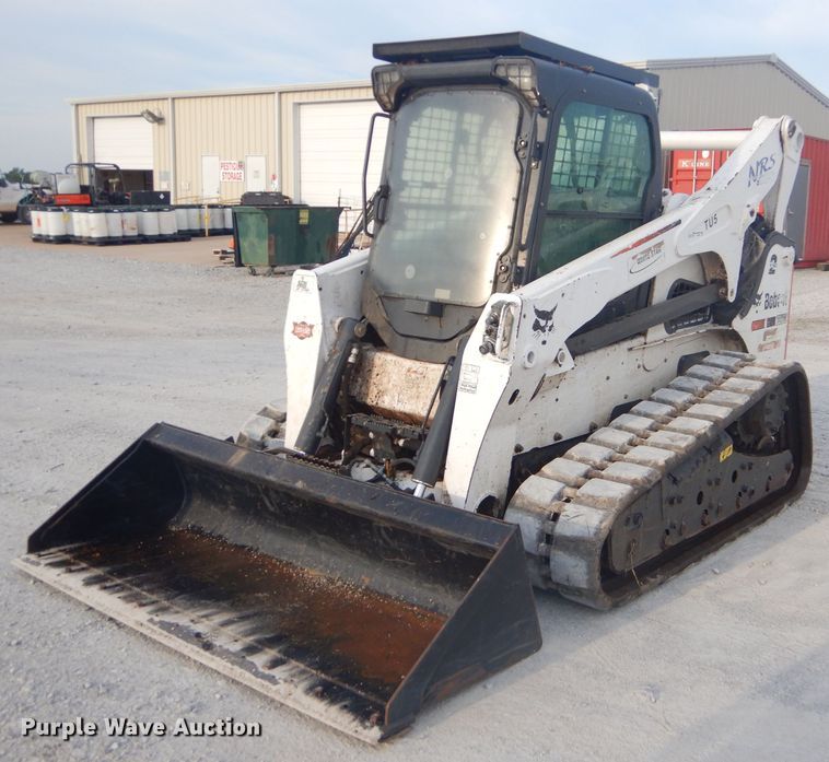 image for item FC9928 2015 Bobcat T870 skid steer