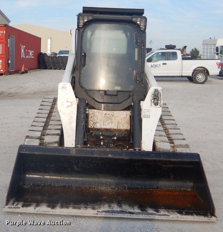 image for item FC9928 2015 Bobcat T870 skid steer