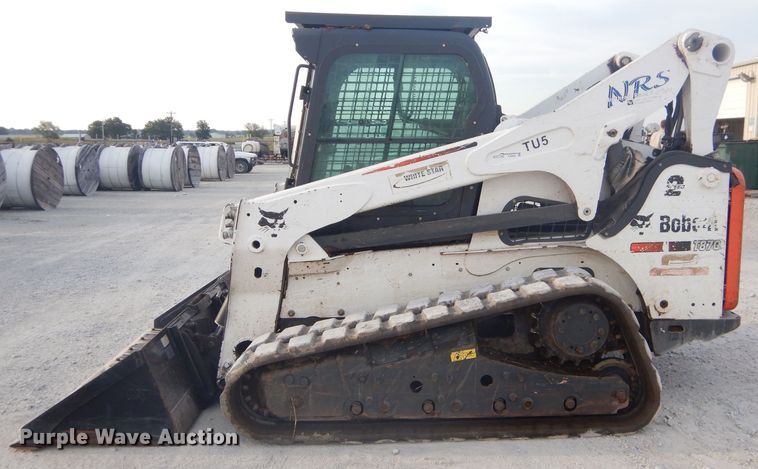 image for item FC9928 2015 Bobcat T870 skid steer