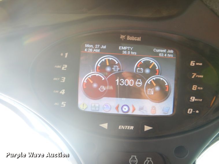 image for item FC9928 2015 Bobcat T870 skid steer