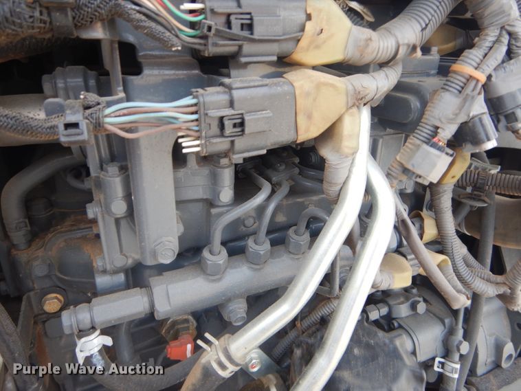 image for item FC9928 2015 Bobcat T870 skid steer