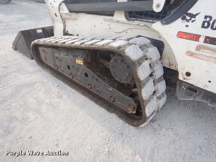 image for item FC9928 2015 Bobcat T870 skid steer