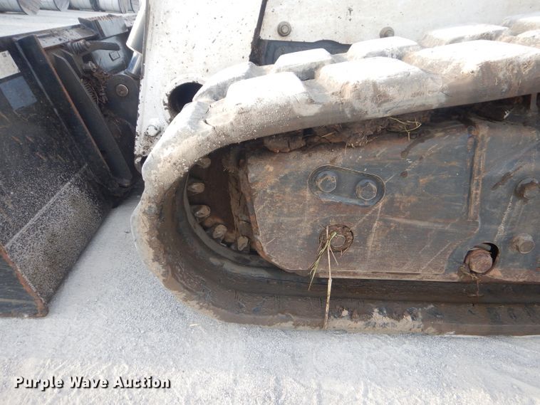 image for item FC9928 2015 Bobcat T870 skid steer