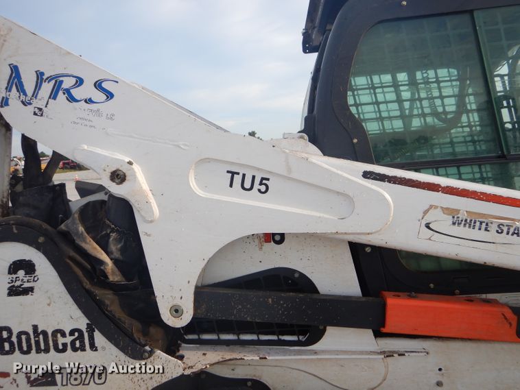 image for item FC9928 2015 Bobcat T870 skid steer