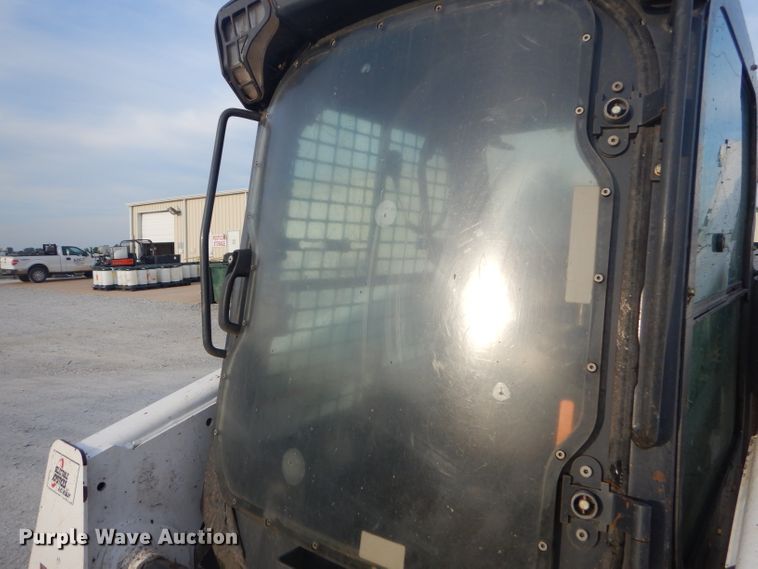 image for item FC9928 2015 Bobcat T870 skid steer