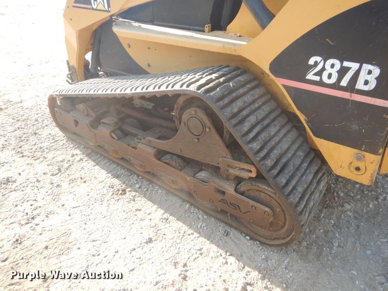 image for item FC9931 2006 Caterpillar 287B skid steer