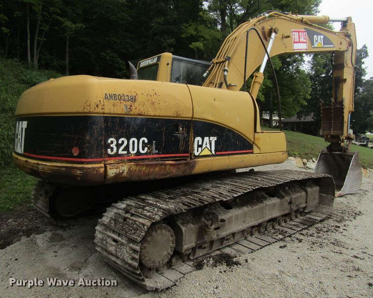 image for item FD9279 2003 Caterpillar 320CL excavator