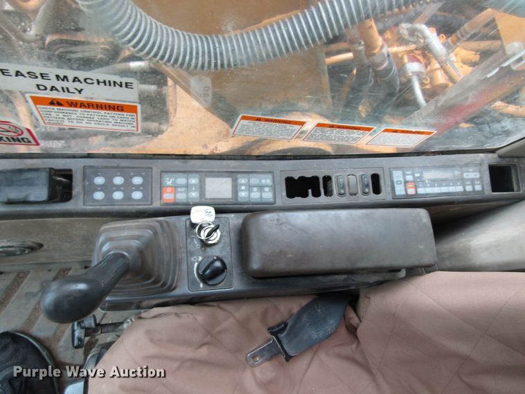 image for item FD9279 2003 Caterpillar 320CL excavator