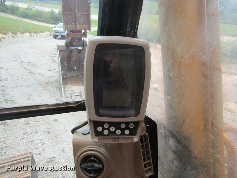 image for item FD9279 2003 Caterpillar 320CL excavator