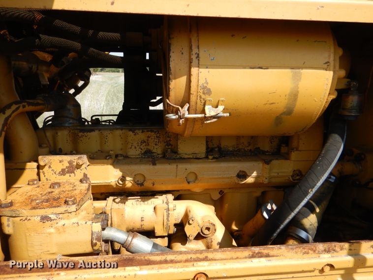 image for item FG9769 1983 Caterpillar D6D dozer