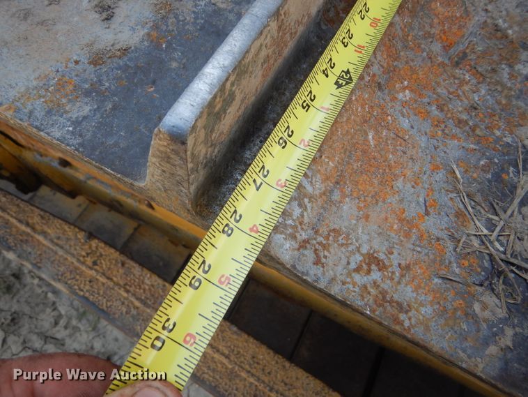 image for item FG9769 1983 Caterpillar D6D dozer