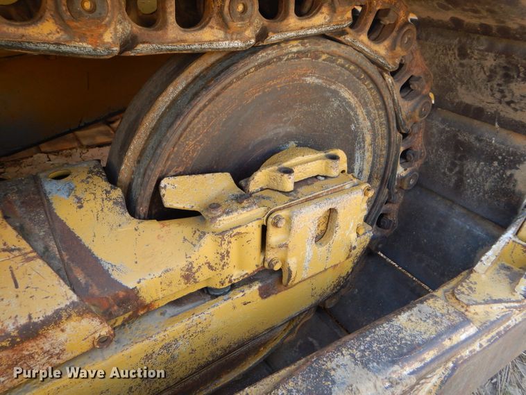 image for item FG9769 1983 Caterpillar D6D dozer